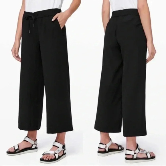 Lululemon On The Fly Wide Leg 7/8 Pant Woven Black 8 - Picture 1 of 11